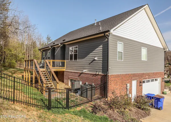 $649,000 | 117 Crossroads Boulevard, Oak Ridge, TN 37830