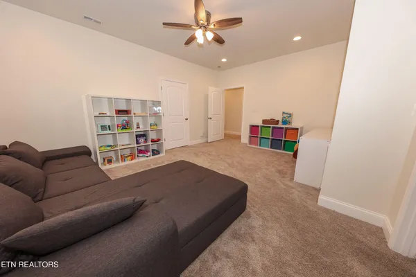 $649,000 | 117 Crossroads Boulevard, Oak Ridge, TN 37830