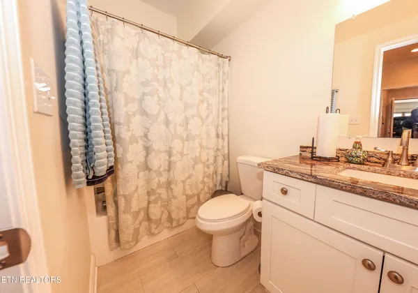 $649,000 | 117 Crossroads Boulevard, Oak Ridge, TN 37830