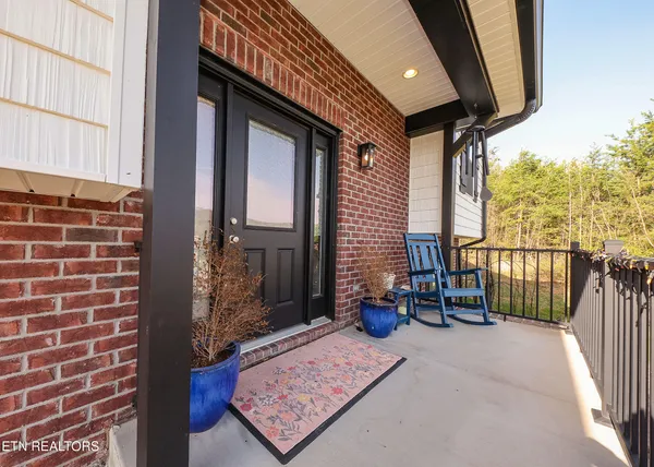 $649,000 | 117 Crossroads Boulevard, Oak Ridge, TN 37830