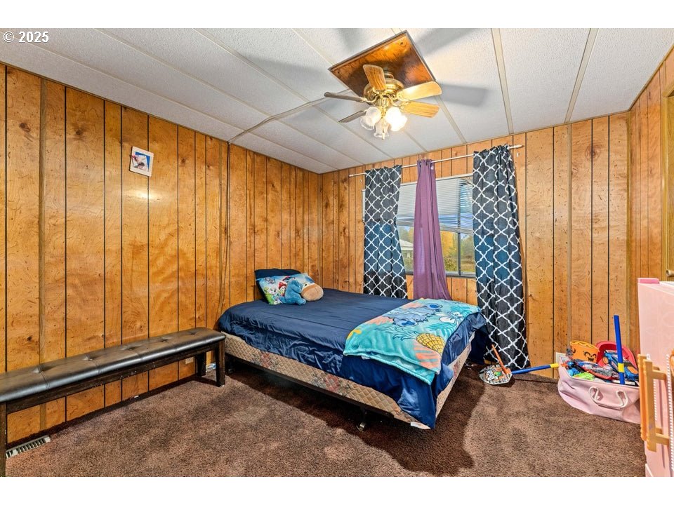 400 Holmstead Road Williams, OR 97544 - Photo 12 of 25