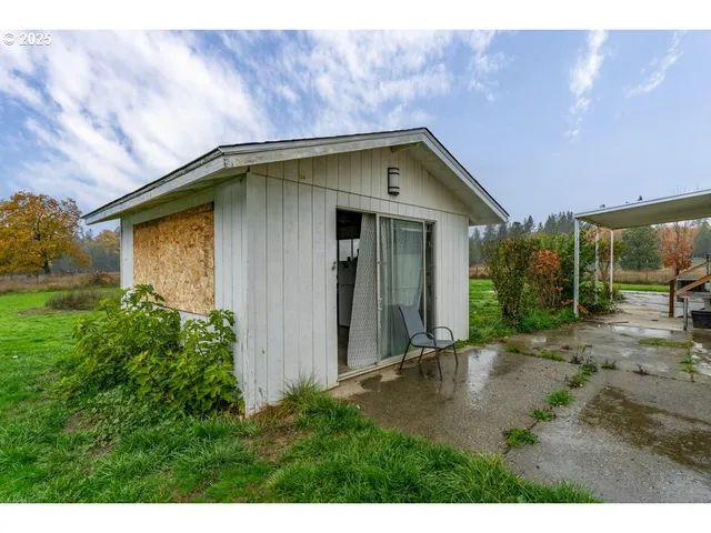 $385,000 | 400 Holmstead Road, Williams, OR 97544