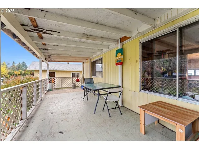 $385,000 | 400 Holmstead Road, Williams, OR 97544