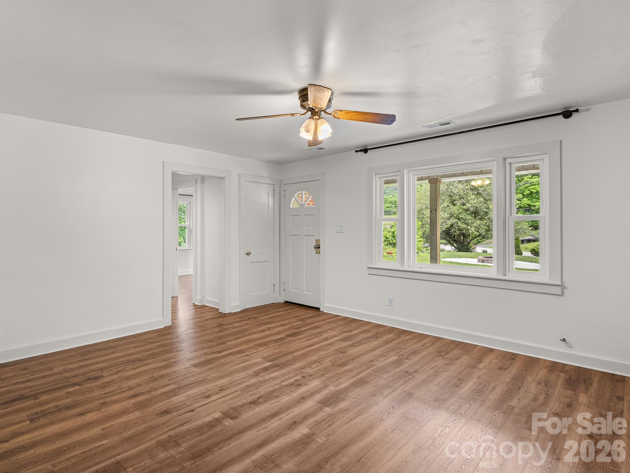 205 Old Fort Road Fairview, NC 28730 - Photo 6 of 22
