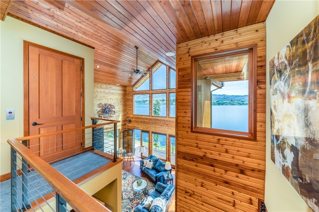 8541 South Lakeshore Road Chelan, WA 98816 - Photo 15 of 22 Gallery Image 15
