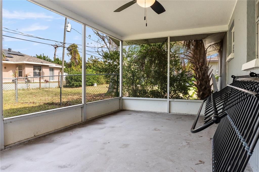 340 Periwinkle Road Venice, FL 34293 - Photo 22 of 36