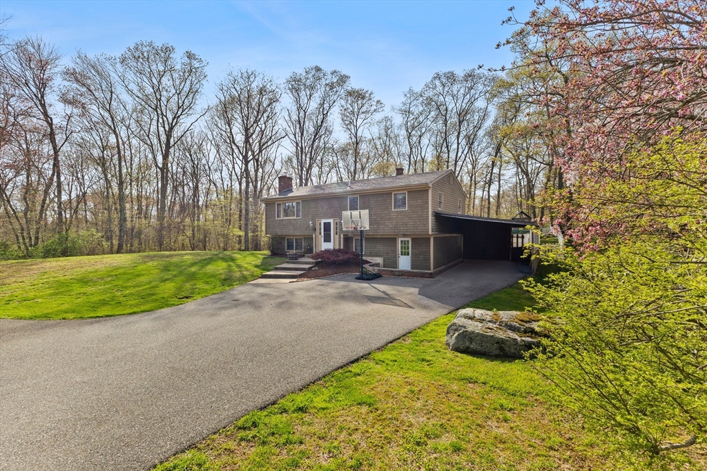 710 Sharps Lot Road Swansea, MA 02777 - Photo 3 of 37 Gallery Image 3