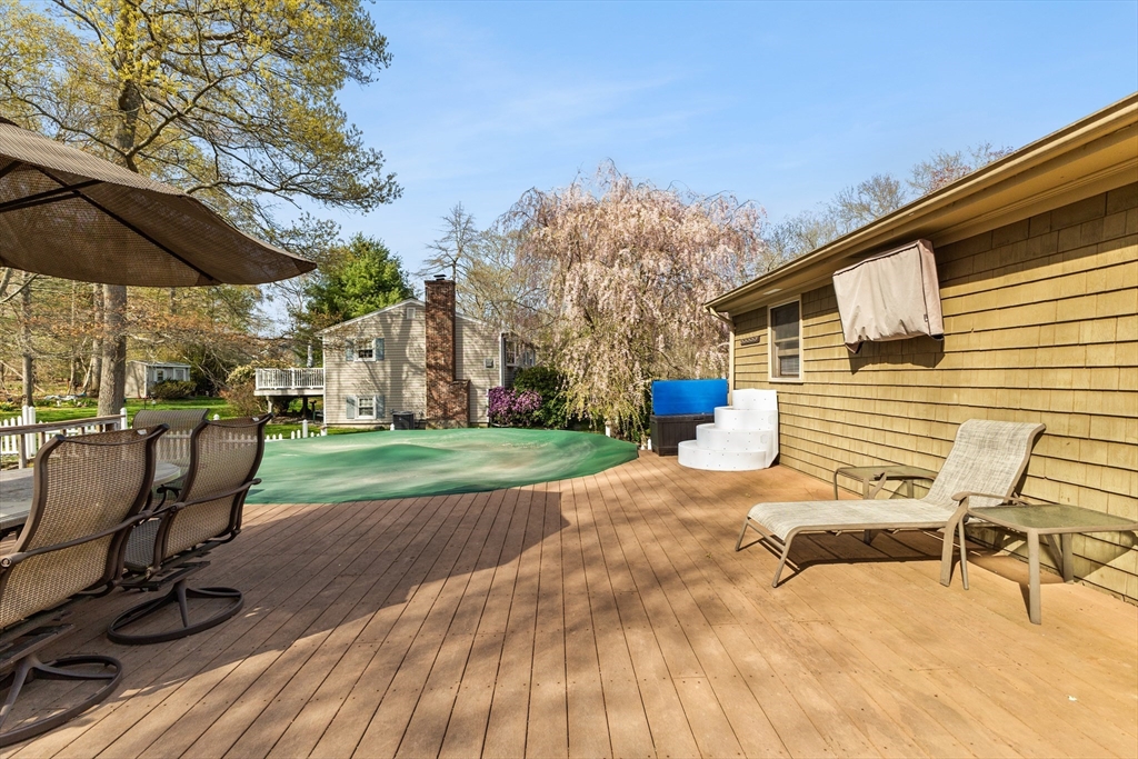 710 Sharps Lot Road Swansea, MA 02777 - Photo 5 of 37 Gallery Image 5
