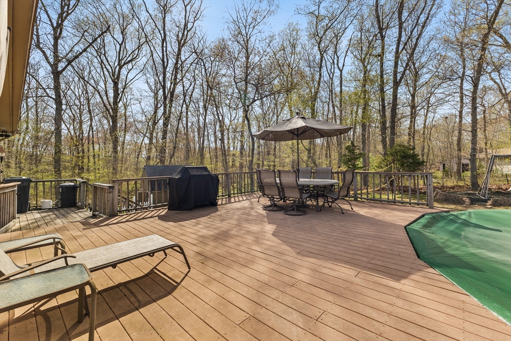 710 Sharps Lot Road Swansea, MA 02777 - Photo 6 of 37 Gallery Image 6