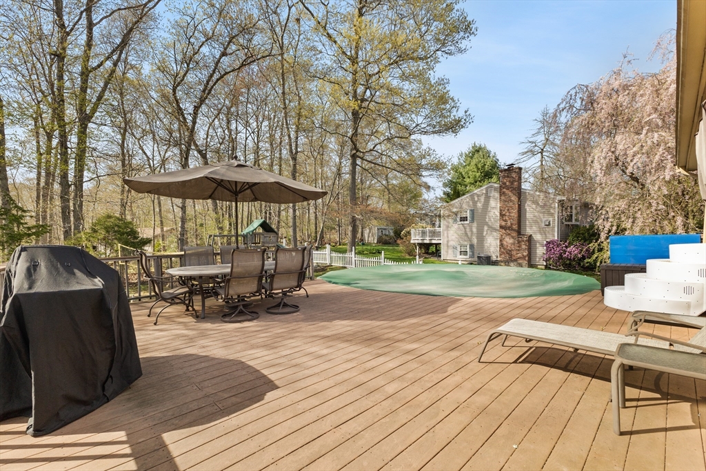 710 Sharps Lot Road Swansea, MA 02777 - Photo 7 of 37 Gallery Image 7