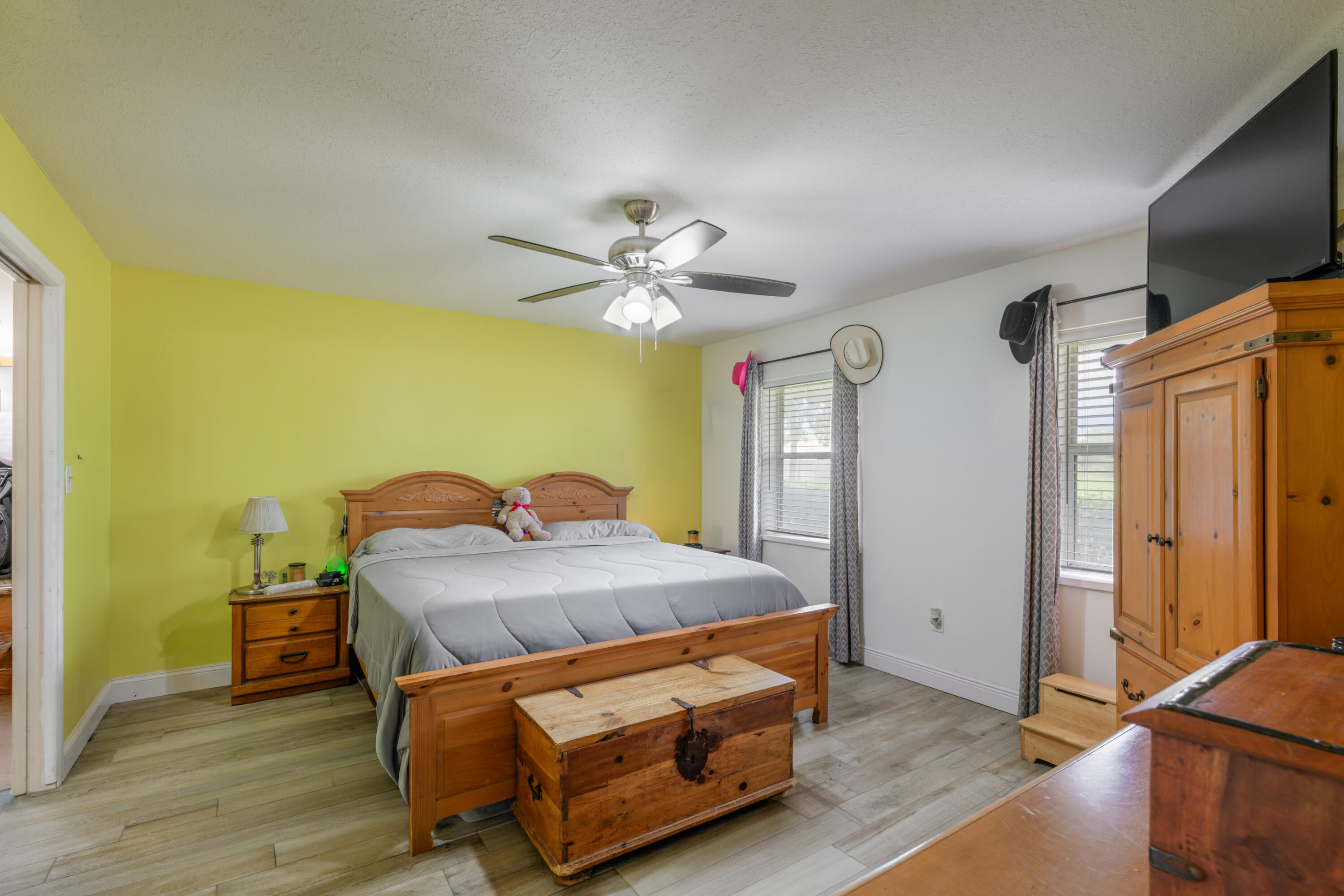 588 Ellerbee Road Okeechobee, FL 34972 - Photo 13 of 41 DSC_9947-Edit