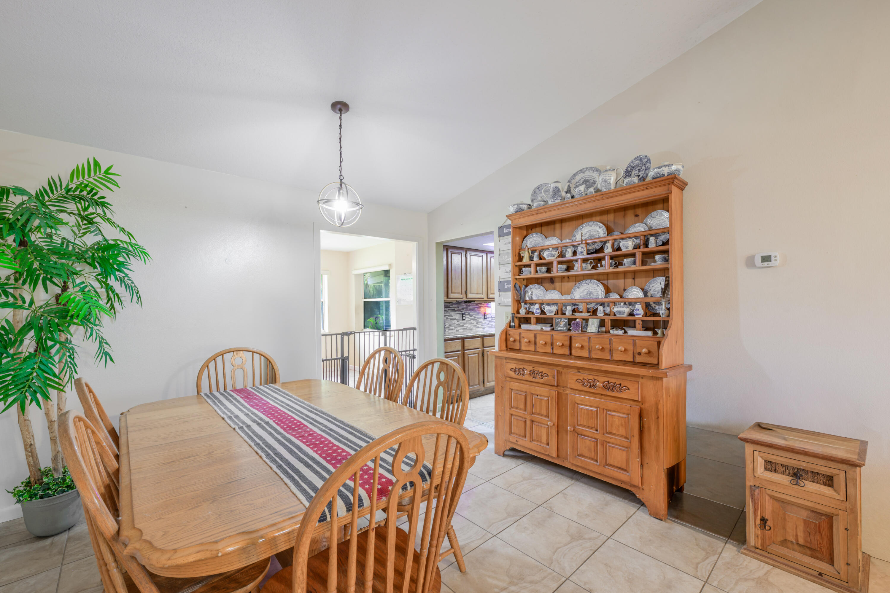 588 Ellerbee Road Okeechobee, FL 34972 - Photo 9 of 41 DSC_9931-Edit