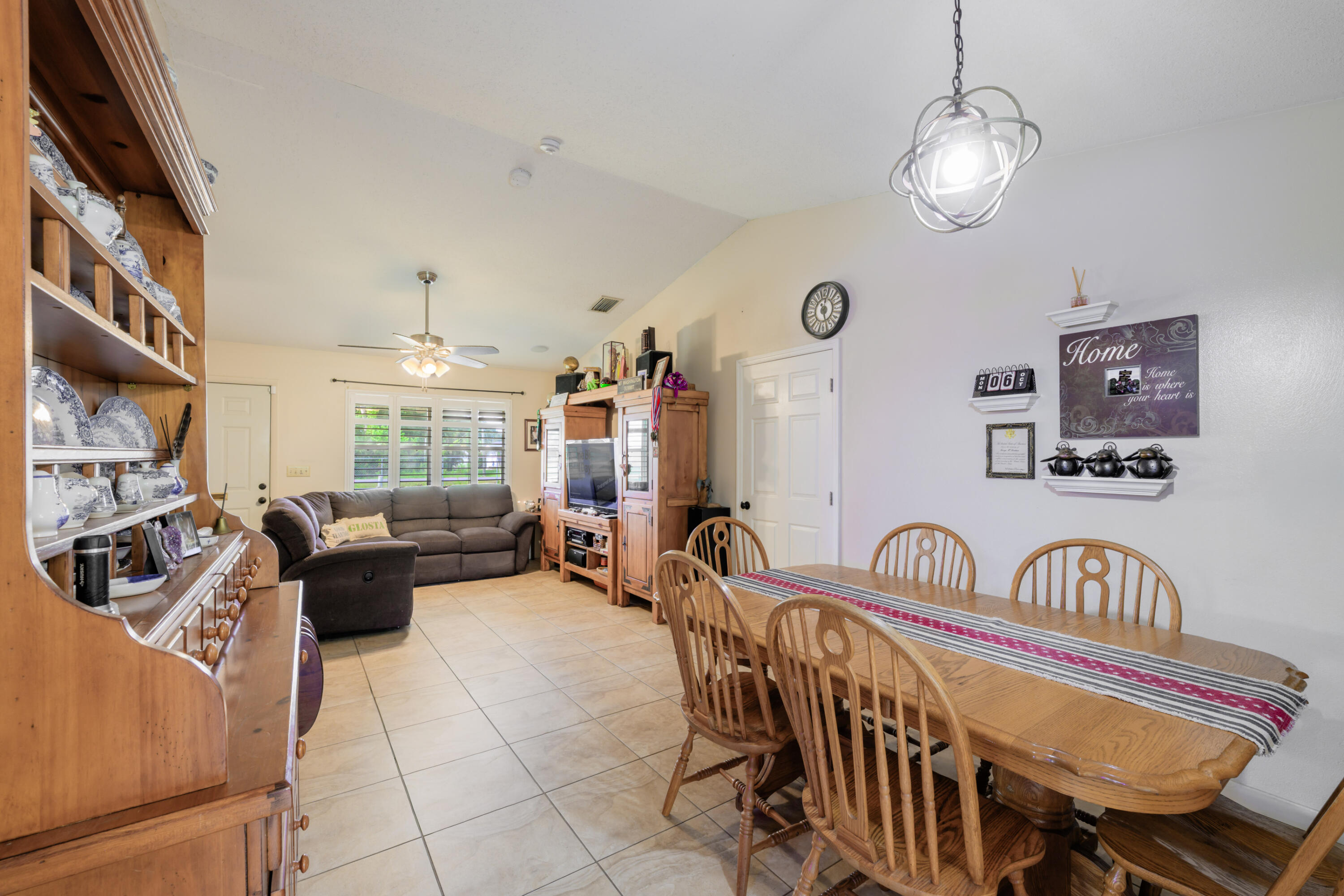 588 Ellerbee Road Okeechobee, FL 34972 - Photo 10 of 41 DSC_9936-Edit