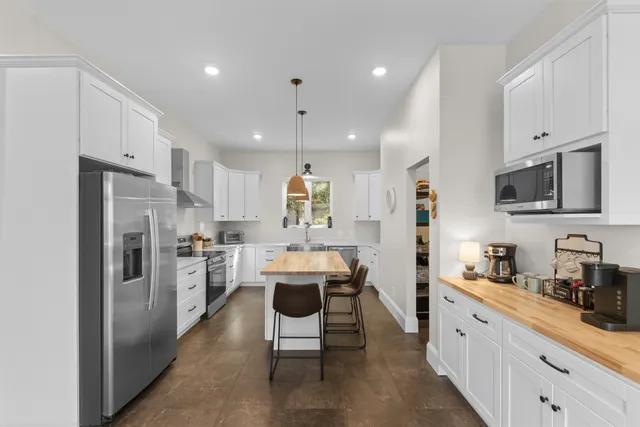 $660,000 | 60 Madison Drive, Georgetown, SC 29440