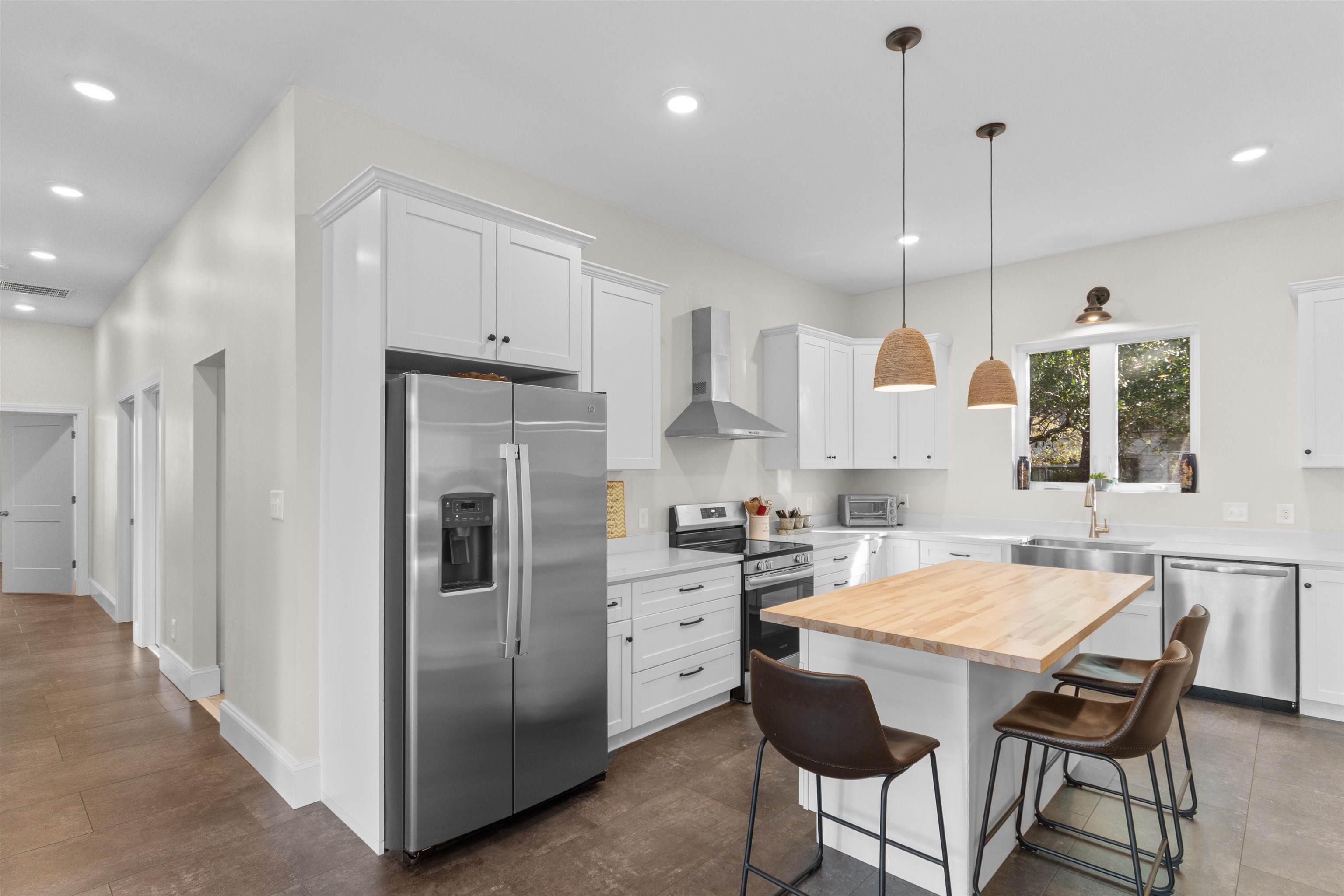 60 Madison Drive Georgetown, SC 29440 - Photo 6 of 40