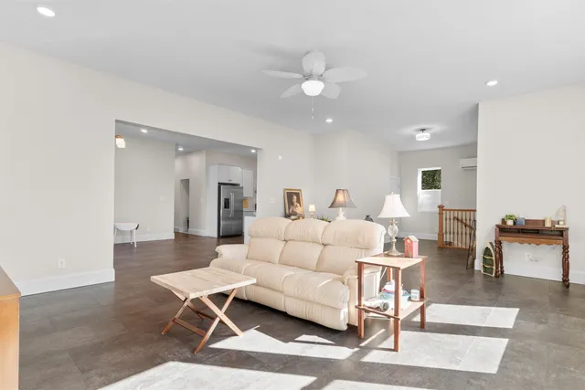 $660,000 | 60 Madison Drive, Georgetown, SC 29440