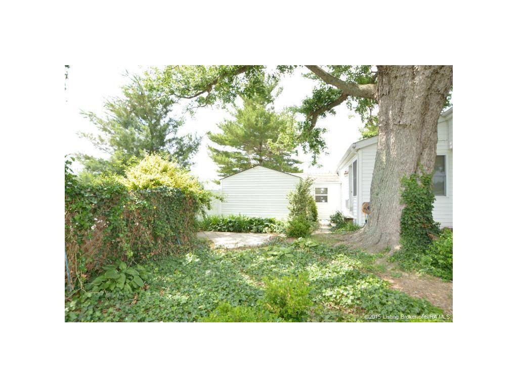 2270 New Middletown Road Southeast Corydon, IN 47112 - Photo 15 of 55 Gallery Image 15