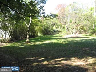 208 Becker Road North Wales, PA 19454 - Photo 8 of 9 Gallery Image 8