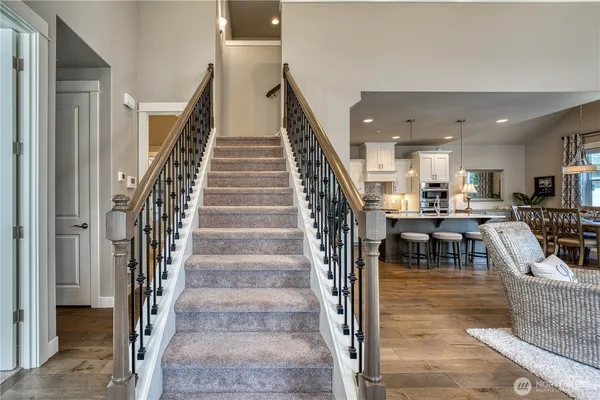 $779,950 | 1053 11th Tee Drive, Unit 32, Fircrest, WA 98466