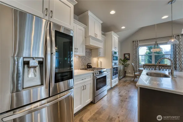 $779,950 | 1053 11th Tee Drive, Unit 32, Fircrest, WA 98466