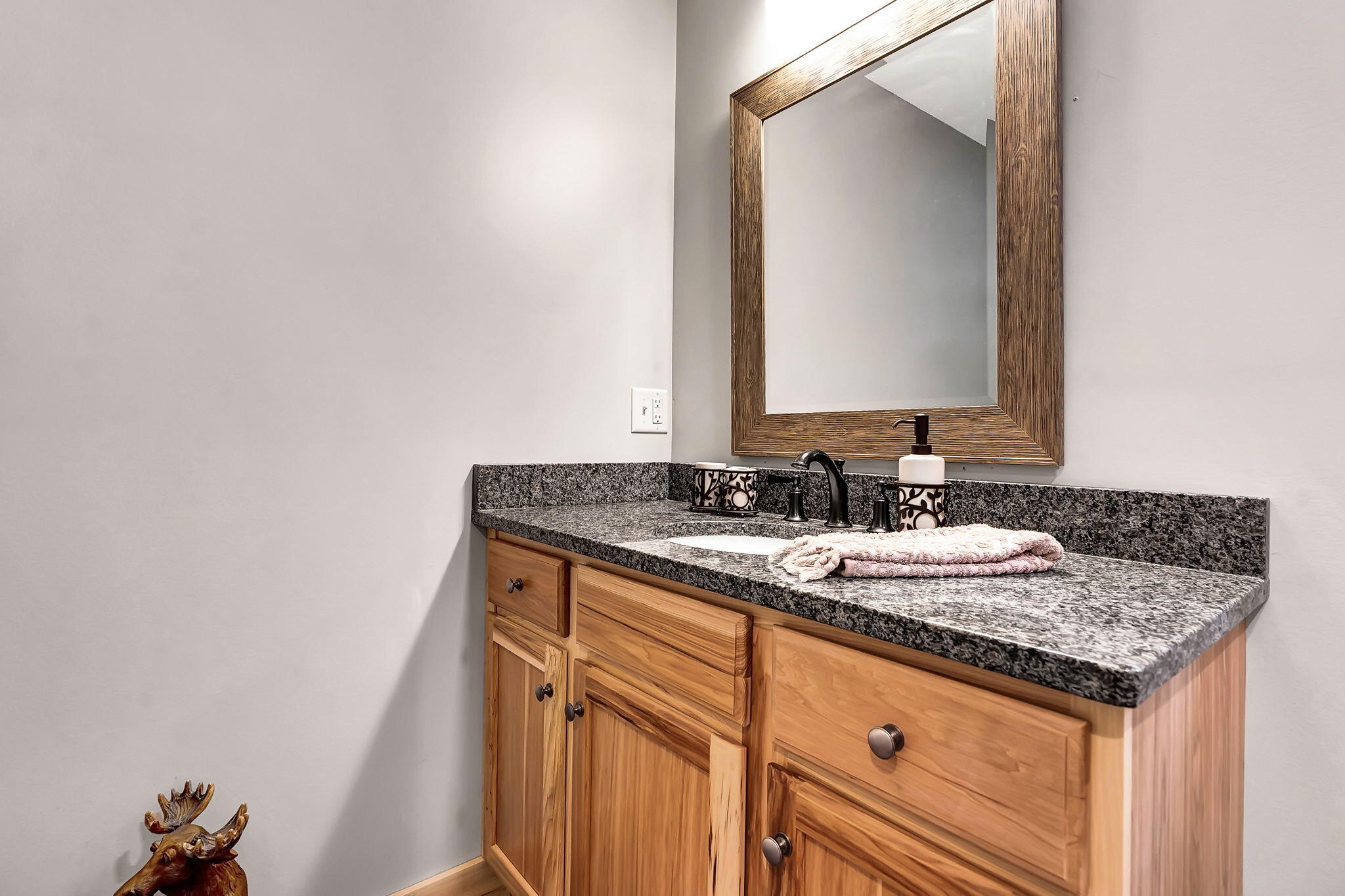 142 Douglass Road Newry, ME 04261 - Photo 18 of 50 142Douglas-17