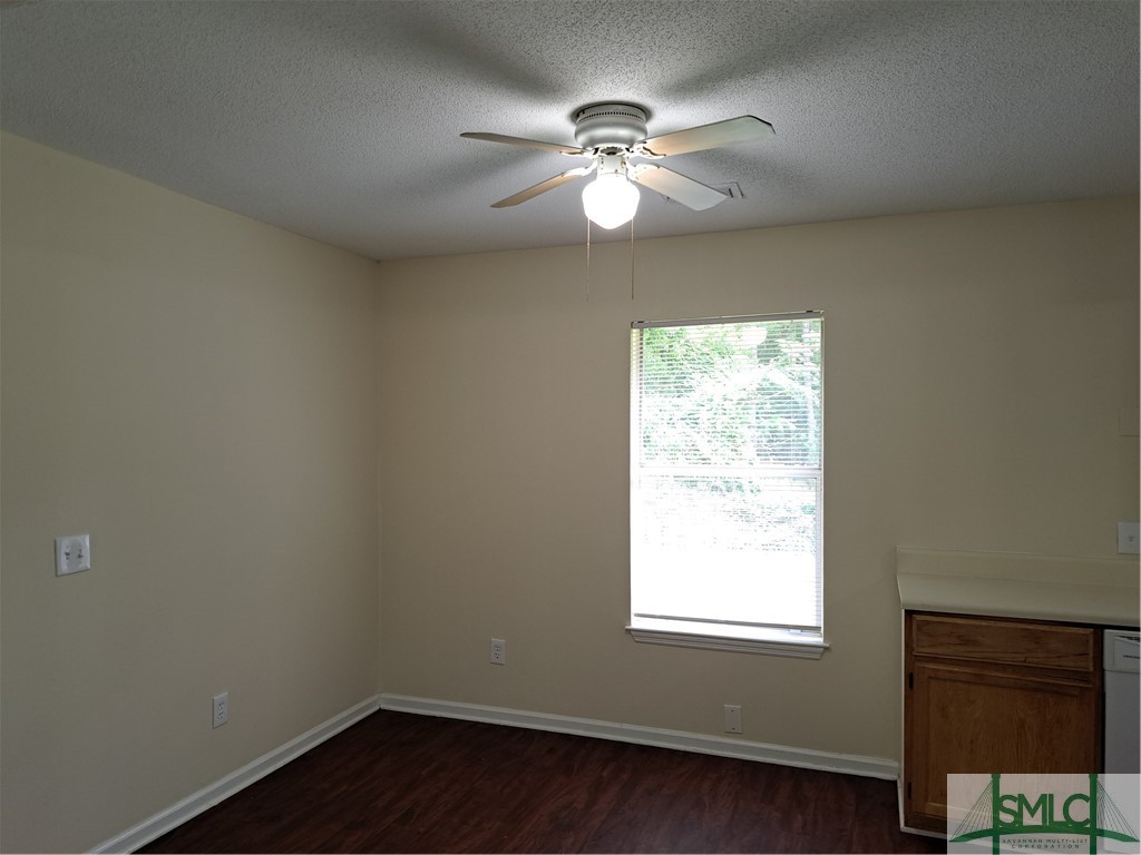 348 Garden Acres Way Pooler, GA 31322 - Photo 6 of 14