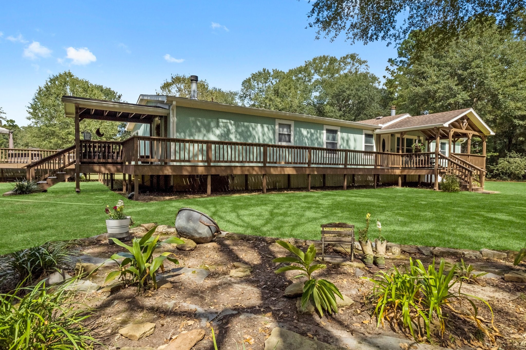 7105 Mt Zion Road New Waverly, TX 77358 - Photo 13 of 42 Front and side entry views