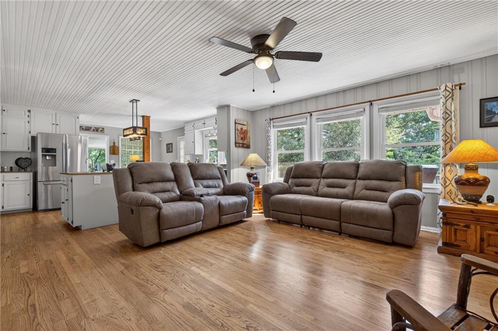 188 Hillendale Drive Toccoa, GA 30577 - Photo 27 of 40