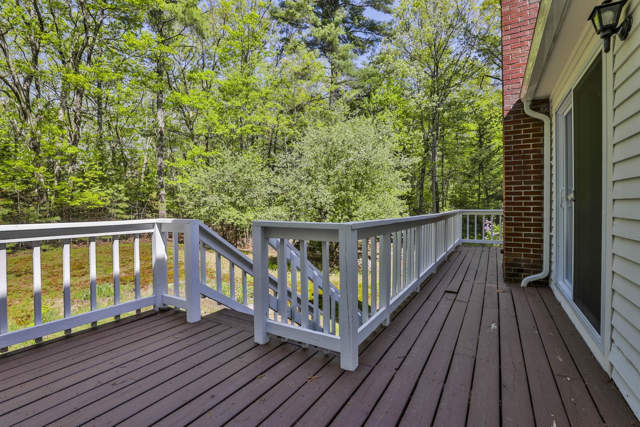 69 Stowell Road Bedford, NH 03110 - Photo 27 of 46