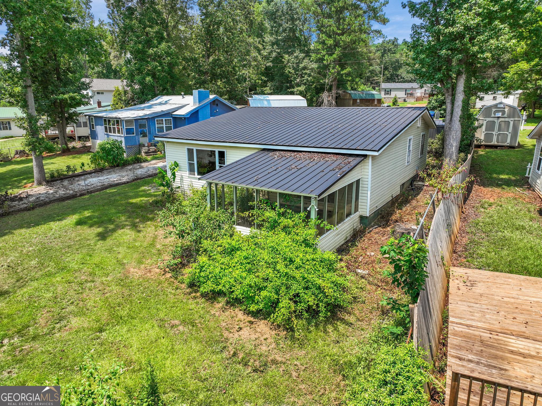178 Southern Shores Road Jackson, GA 30233 - Photo 6 of 28 Gallery Image 6