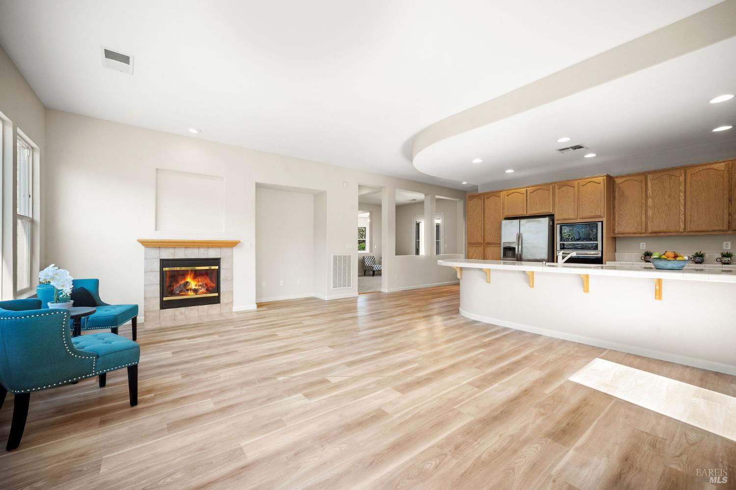 377 Shadow Creek Drive Rio Vista, CA 94571 - Photo 7 of 77 great room and kitchen