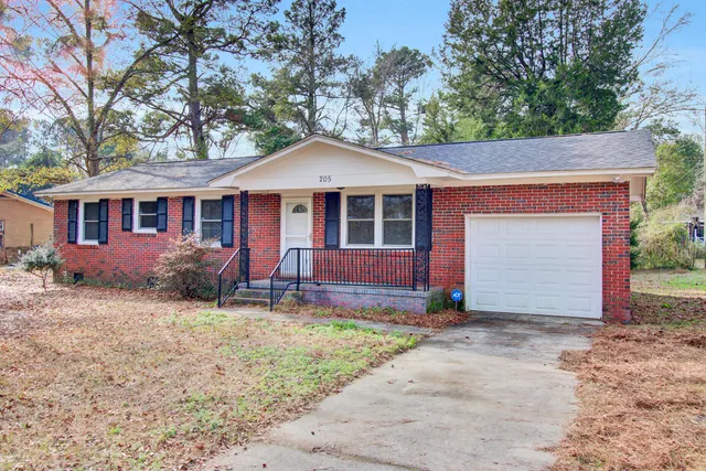 $175,000 | 205 Callaway Drive, St. George, SC 29477