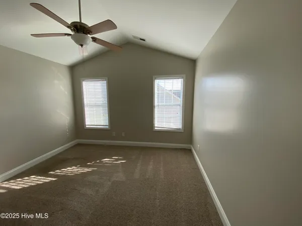 $1,950 | 105 Moonstone Court, Jacksonville, NC 28546