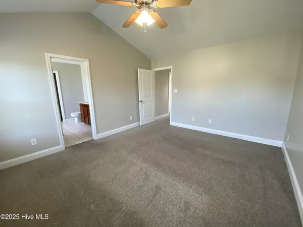 $1,950 | 105 Moonstone Court, Jacksonville, NC 28546