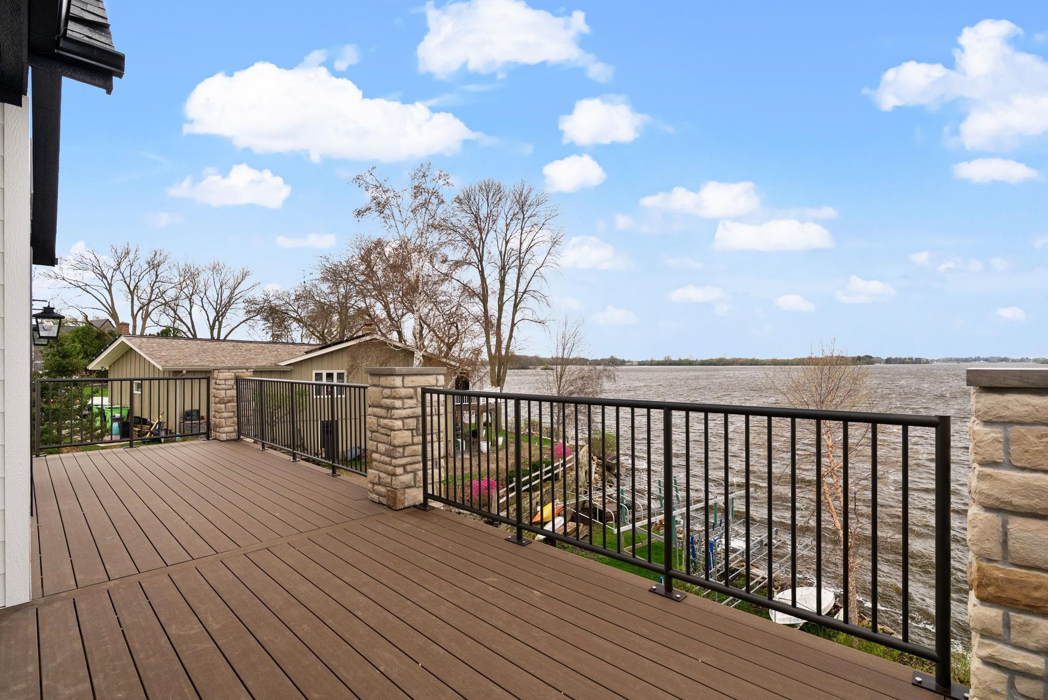 204 Lakeview Circle Beaver Dam, WI 53916 - Photo 18 of 40