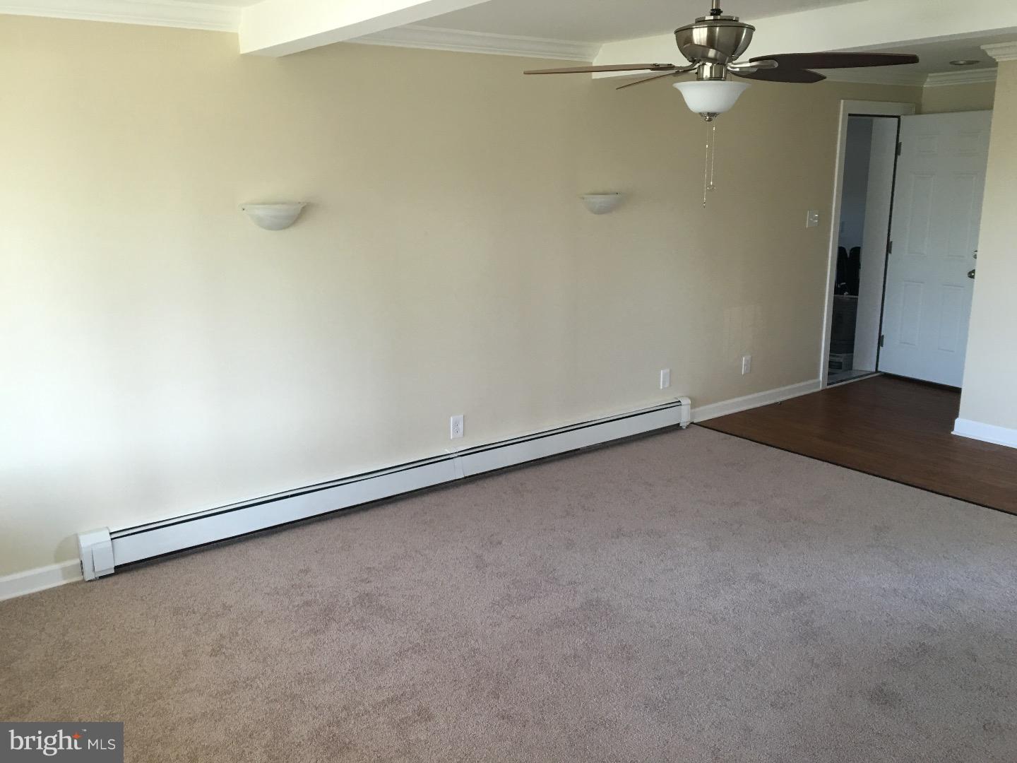 25 Blount Road New Castle, DE 19720 - Photo 3 of 15