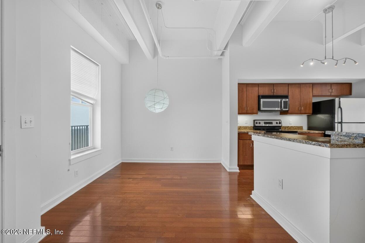1661 Riverside Avenue, Unit 309 Jacksonville, FL 32204 - Photo 6 of 44 1661 Riverside Ave 309_8