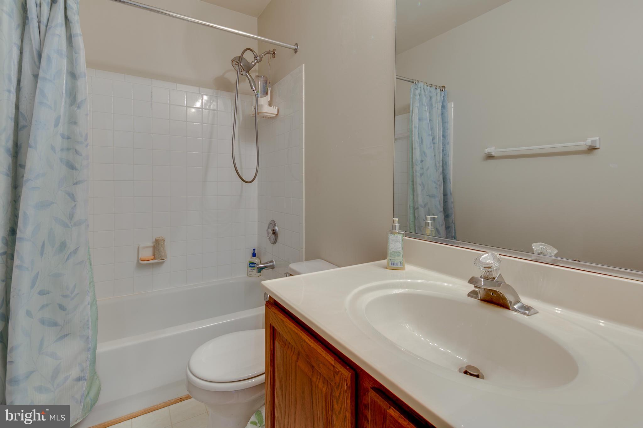 6557 Guilford Road Clarksville, MD 21029 - Photo 20 of 28 Bath