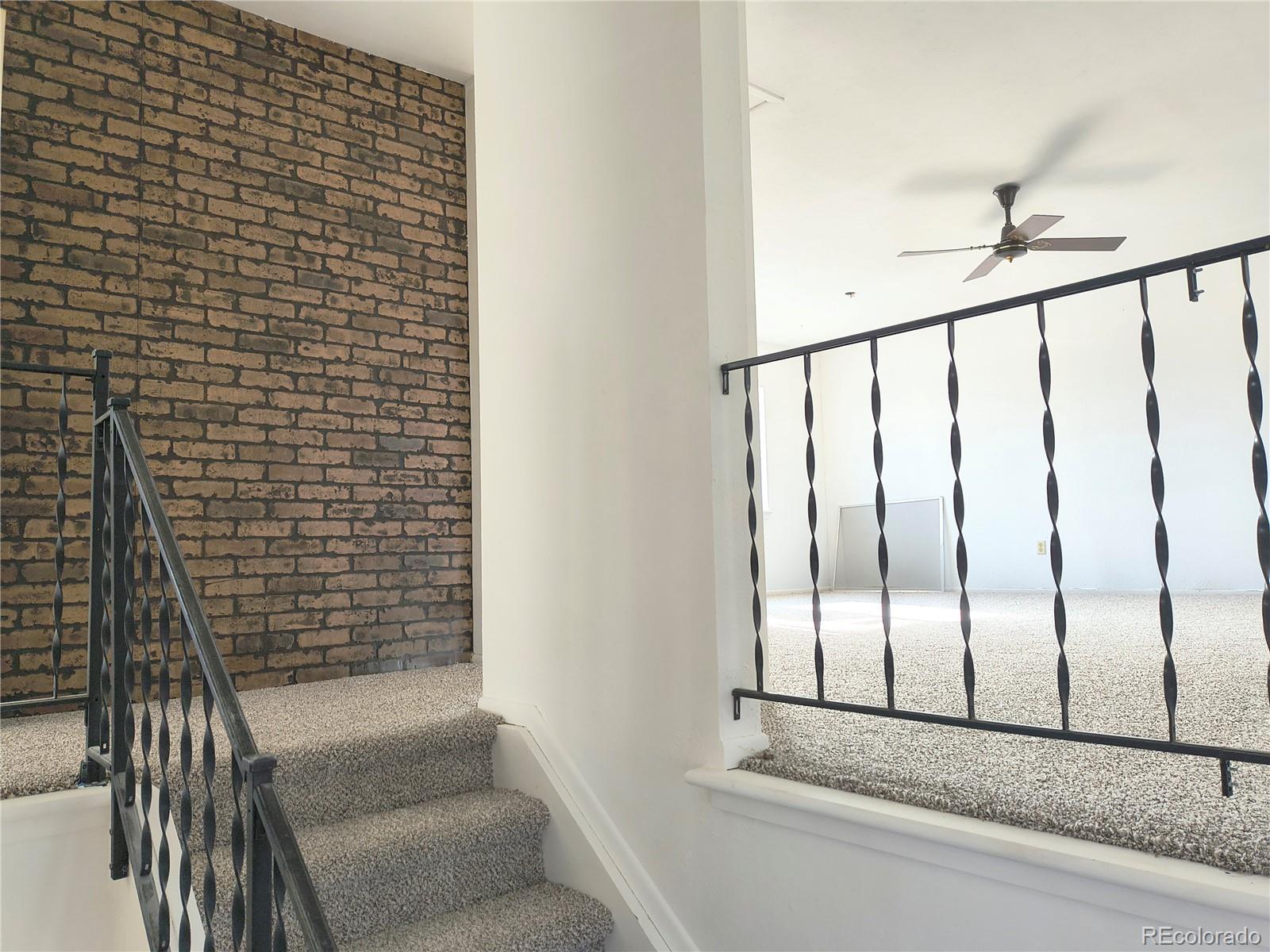3279 County Rd CC252 Colorado City, CO 81019 - Photo 10 of 22 a bathroom with a bathtub and shower