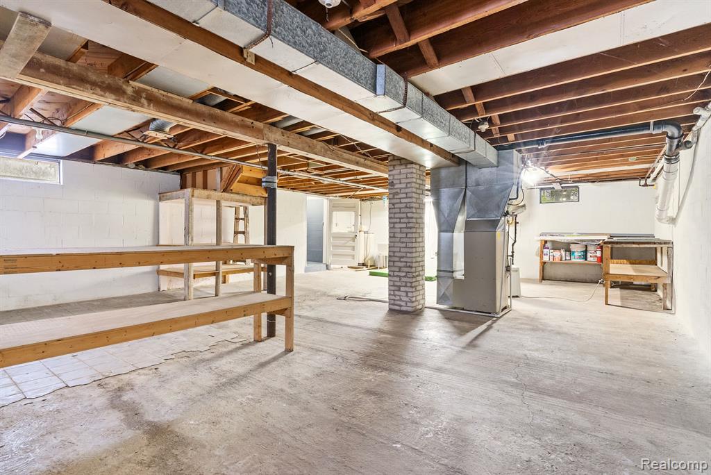 9786 Lansing Road Durand, MI 48429 - Photo 19 of 22 Gallery Image 19