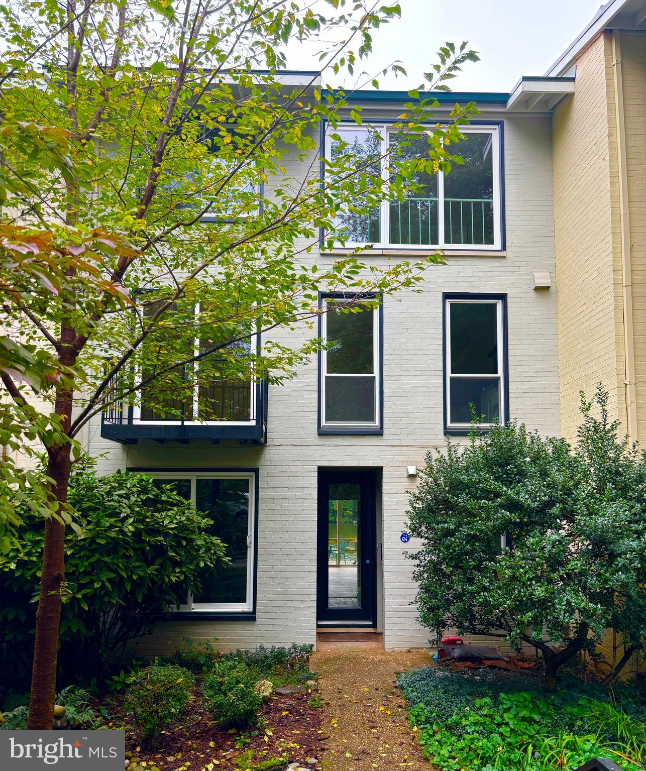 11404 Orchard Lane Reston, VA 20190 - Photo 1 of 3