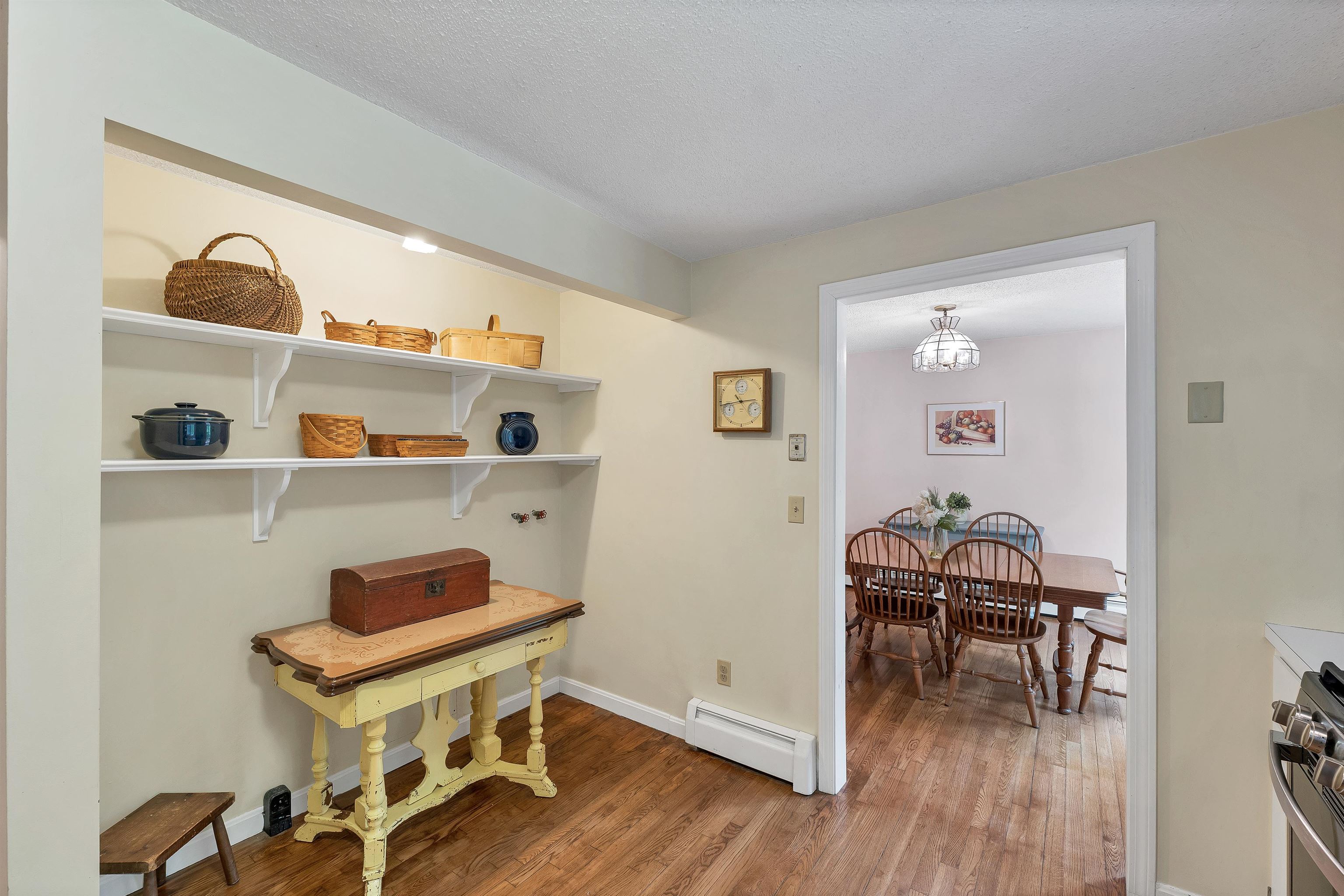 208 Liberty Hill Road Bedford, NH 03110 - Photo 10 of 29