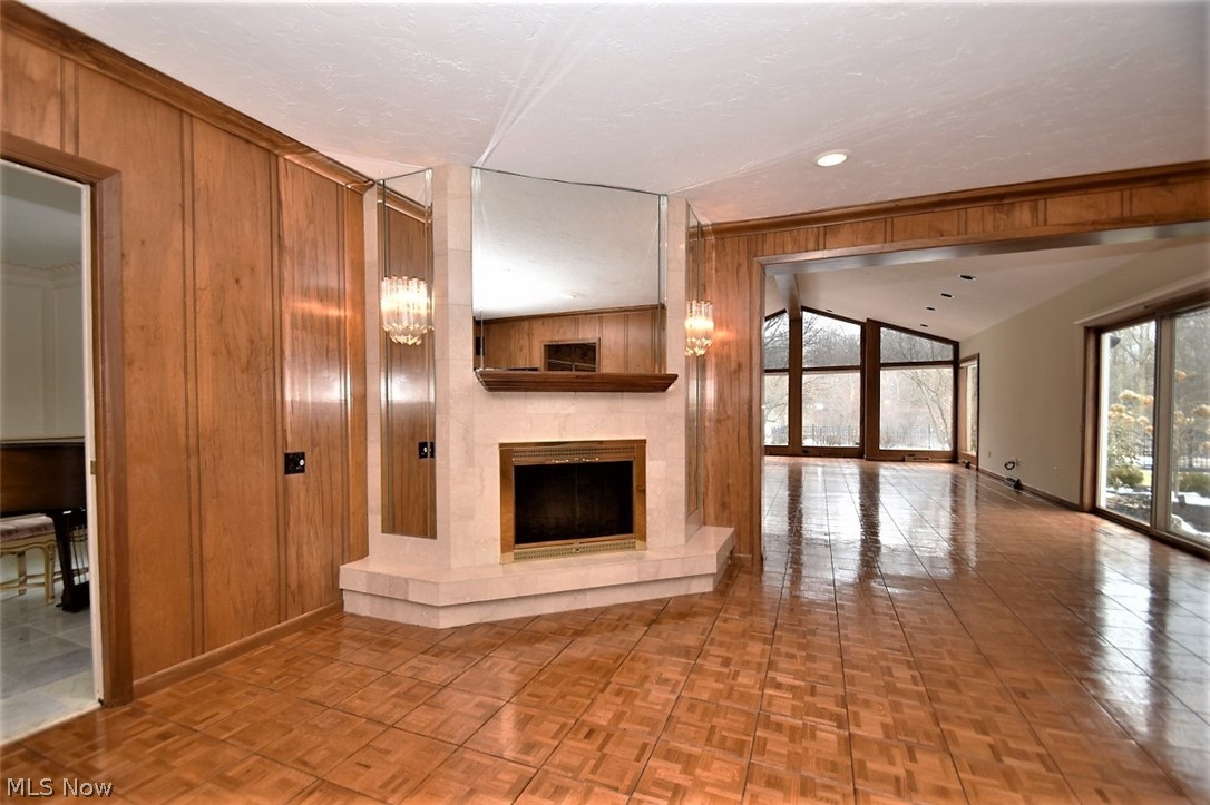 2795 Brainard Road Cleveland, OH 44124 - Photo 8 of 29 Gallery Image 8