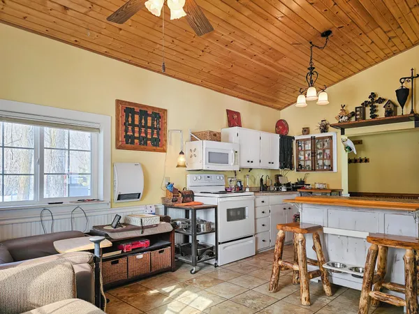 $475,000 | 34655 Strawberry Lane, Ogema, MN 56569