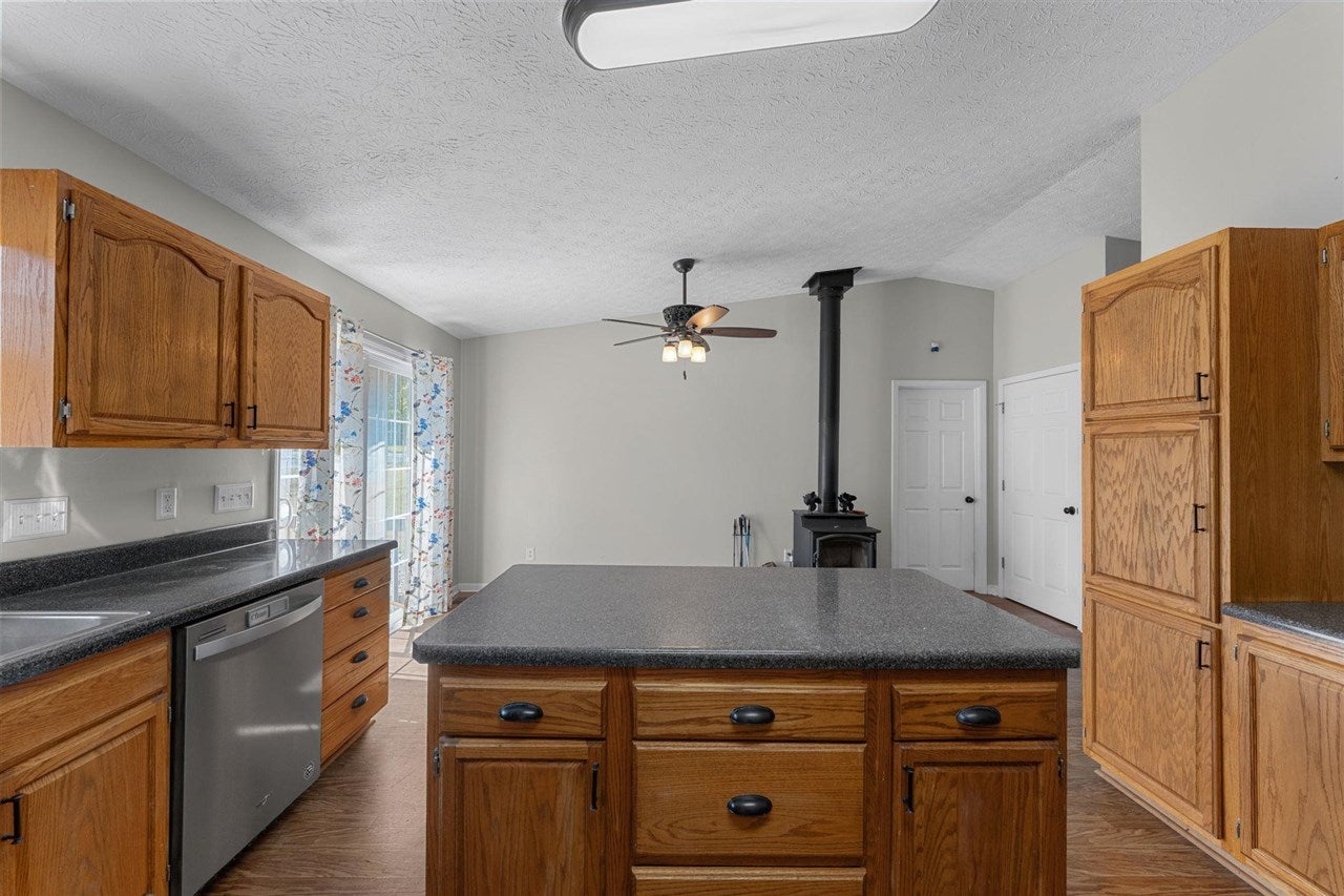 2119 Pope Road Scottsville, KY 42164 - Photo 10 of 58 Gallery Image 10