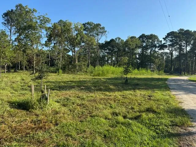 $169,000 | 318 McClellan Avenue, McClellanville, SC 29458