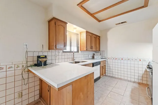 $445,000 | 17214 Crescent Drive, Madera, CA 93638