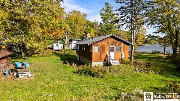 $349,900 | 8131 Bear Lake Road, Pomfret, NY 14784