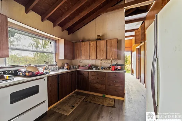 $349,900 | 8131 Bear Lake Road, Pomfret, NY 14784