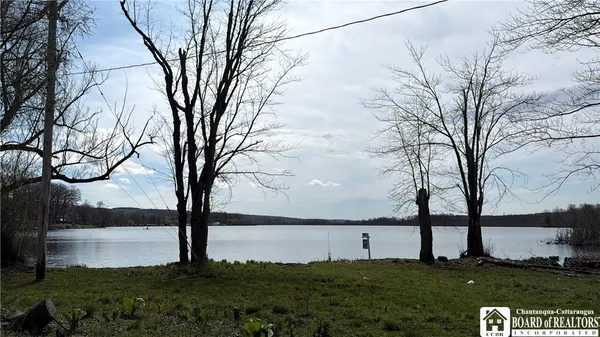 $349,900 | 8131 Bear Lake Road, Pomfret, NY 14784